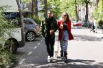 Amsterdam 27 mei 2020
Gregory v d Wiel en zijn vriendin Rose Bertram zijn weer terug naar Nederrland verhuisd.