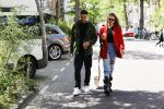 Amsterdam 27 mei 2020
Gregory v d Wiel en zijn vriendin Rose Bertram zijn weer terug naar Nederrland verhuisd.