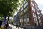 Amsterdam 20 mei 2020
In dot complex heeft Isa Hoes een appartement / huis