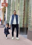Amsterdam 6 jun i 2020
Jalal Oba met zijn dochter Lina op de pc hooftstraat
