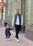 Amsterdam 6 jun i 2020
Jalal Oba met zijn dochter Lina op de pc hooftstraat