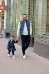 Amsterdam 6 jun i 2020
Jalal Oba met zijn dochter Lina op de pc hooftstraat
