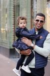 Amsterdam 6 jun i 2020
Jalal Oba met zijn dochter Lina op de pc hooftstraat