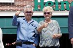 Volendam, 1 Juni 2020
Jan Tuyp met zijn vrouw