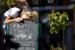 Amsterdam 6 mei 2020
Jennifer Hofman werkt parttime in het restaurant van haar vriend