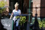 Amsterdam 6 mei 2020
Jennifer Hofman werkt parttime in het restaurant van haar vriend