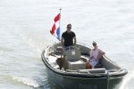 Muiden 21 mei 2020
Jeroen v d Boom vaart met zijn vrouw Dani in hun sloep op de Vecht bij Muiden