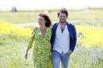 Uitdam 4 mei 2020
Katja Schuurman ( zwanger) en haar man op de dijk bij Uitdam.