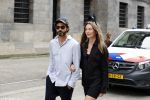 Amsterdam 1 juni 2020
Demonstratie op de dam tegen politiegeweld tegen donkere mensen naar aanleiding van de dood van George Floyd door poltieman in USA. Kay nambiar met nieuwe vriendin