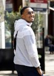Amsterdam 7 mei 2020
Kenny tete met een kennis in Amsterdam zuid