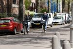 Amsterdam 4 mei 2020
Kim v Kooten en Jacob Derwig op ded fiets in Amsterdam zuid.