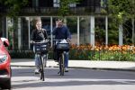 Amsterdam 4 mei 2020
Kim v Kooten en Jacob Derwig op ded fiets in Amsterdam zuid.