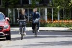 Amsterdam 4 mei 2020
Kim v Kooten en Jacob Derwig op ded fiets in Amsterdam zuid.