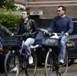 Amsterdam 4 mei 2020
Kim v Kooten en Jacob Derwig op ded fiets in Amsterdam zuid.