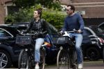 Amsterdam 4 mei 2020
Kim v Kooten en Jacob Derwig op ded fiets in Amsterdam zuid.