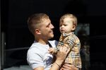 Amsterdam 20 mei 2020
Lil Kleine met zijn zoontje in Amsterdam zuid.