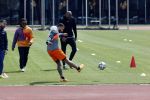 Amsterdam 14 mei 2020
Memphis Depay Edgar David Orlando Engelaar en Ronald Koeman jr trainen in het olympisch stadion.