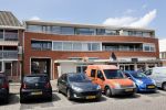 Noordwijk 12 juni 2020
Albert Barnhoorn en zijn dochter Nathalie Barnhoorn arriveren bij haar Appartement. Het verhaal dat zij een relatie met Dirk Kuyt zou hebben klopt helemaal niet.
