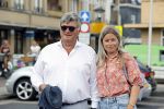 Noordwijk 12 juni 2020
Albert Barnhoorn en zijn dochter Nathalie Barnhoorn arriveren bij haar Appartement. Het verhaal dat zij een relatie met Dirk Kuyt zou hebben klopt helemaal niet.