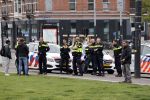 Amsterdam 29 april 2020
Honderden Molukkers op het museumplein. De politie keek toen maar hoefde niet op te treden.