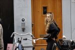 Amsterdam 23 mei 2020
Romee Strijd en haar man  Laurens van Leeuwen in Amsterdam zuid.
