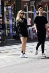 Amsterdam 23 mei 2020
Romee Strijd en haar man  Laurens van Leeuwen in Amsterdam zuid.