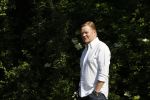 Naarden 9 mei 2020
Ronald Koeman wandelend op straat een paar dagen na zijn ziekenhuis opname