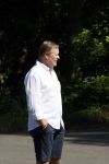 Naarden 9 mei 2020
Ronald Koeman wandelend op straat een paar dagen na zijn ziekenhuis opname