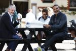 Amsterdam 27 mei 2020
Ruud Gullit Karin de Rooij en Mark Teurlings op terras.
