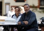 Amsterdam 27 mei 2020
Ruud Gullit Karin de Rooij en Mark Teurlings op terras.
