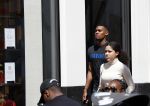Amsterdam 18 mei 2020
Ryan Gravenberch met â€¦ op de pc hooftstraat