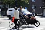 Amsterdam 6 mei 2020
Sander lantinga met zijn kinderen in de bakfiets