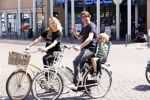 Amsterdam 29 mei 2020
Steven Kazan met zijn vrouw Jamie en hun zoontje