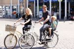 Amsterdam 29 mei 2020
Steven Kazan met zijn vrouw Jamie en hun zoontje
