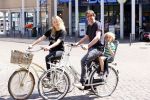 Amsterdam 29 mei 2020
Steven Kazan met zijn vrouw Jamie en hun zoontje