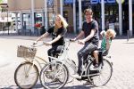 Amsterdam 29 mei 2020
Steven Kazan met zijn vrouw Jamie en hun zoontje
