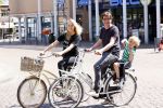 Amsterdam 29 mei 2020
Steven Kazan met zijn vrouw Jamie en hun zoontje