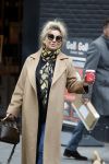 Amsterdam 15 mei 2020
Tatjana drinkt kopje koffie op de beethovenstraat