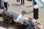 Volendam 1 juni 2020
Forum van Democratie met Thierry Baudet Theo Hiddema en Wybren van Haga zijn in Volendam tijdens de opening van de terrassen.