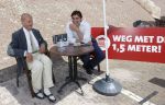 Volendam 1 juni 2020
Forum van Democratie met Thierry Baudet Theo Hiddema en Wybren van Haga zijn in Volendam tijdens de opening van de terrassen.