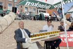 Volendam 1 juni 2020
Forum van Democratie met Thierry Baudet Theo Hiddema en Wybren van Haga zijn in Volendam tijdens de opening van de terrassen.