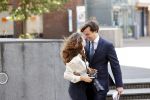 Hilversum Barneveld 13 juni 2020
Thierry Baudet gaat het land in om de krantjes van Forum voor democratie uit te delen. Zijn vriendin Davide legt alles vast met haar camera.