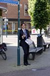 Hilversum Barneveld 13 juni 2020
Thierry Baudet gaat het land in om de krantjes van Forum voor democratie uit te delen. Zijn vriendin Davide legt alles vast met haar camera.