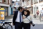 Hilversum Barneveld 13 juni 2020
Thierry Baudet gaat het land in om de krantjes van Forum voor democratie uit te delen. Zijn vriendin Davide legt alles vast met haar camera.