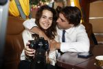 Hilversum Barneveld 13 juni 2020
Thierry Baudet gaat het land in om de krantjes van Forum voor democratie uit te delen. Zijn vriendin Davide legt alles vast met haar camera.