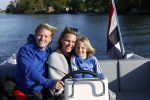 Nigtevecht 6 mei 2020
Thomas Berge Myrthe Mylius enhub zoon Jack aan het varen op de Vecht