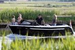 Nigtevecht 21 mei 2020
Wendy v Dijk met haar moeder man Erland Galjaard en dochter Lizzy aan het varen op de Vecht