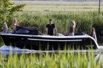 Nigtevecht 21 mei 2020
Wendy v Dijk met haar moeder man Erland Galjaard en dochter Lizzy aan het varen op de Vecht