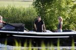Nigtevecht 21 mei 2020
Wendy v Dijk met haar moeder man Erland Galjaard en dochter Lizzy aan het varen op de Vecht