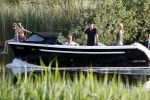 Nigtevecht 21 mei 2020
Wendy v Dijk met haar moeder man Erland Galjaard en dochter Lizzy aan het varen op de Vecht